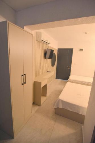 Ados Hotel Çeşme Zimmer foto