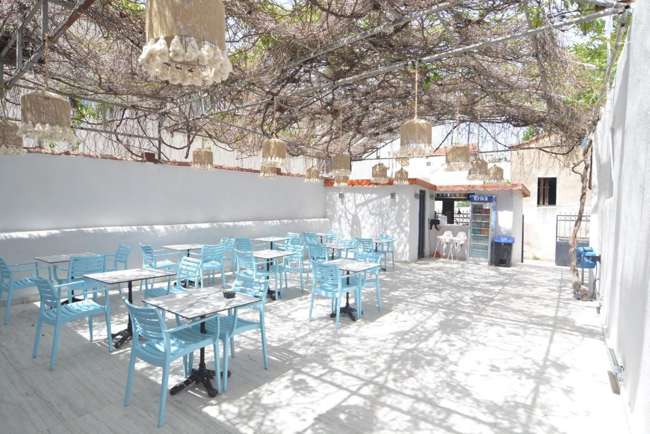 Ados Hotel Çeşme Exterior foto
